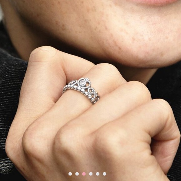 Pandora Tiara Ring - Picture 2 of 5